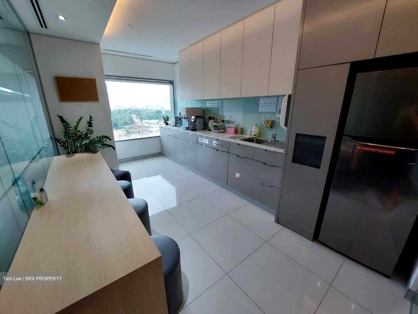 Suntec City Mall (D1), Office #516199211